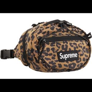 Supreme Waist Bag FW20B10 Leopard